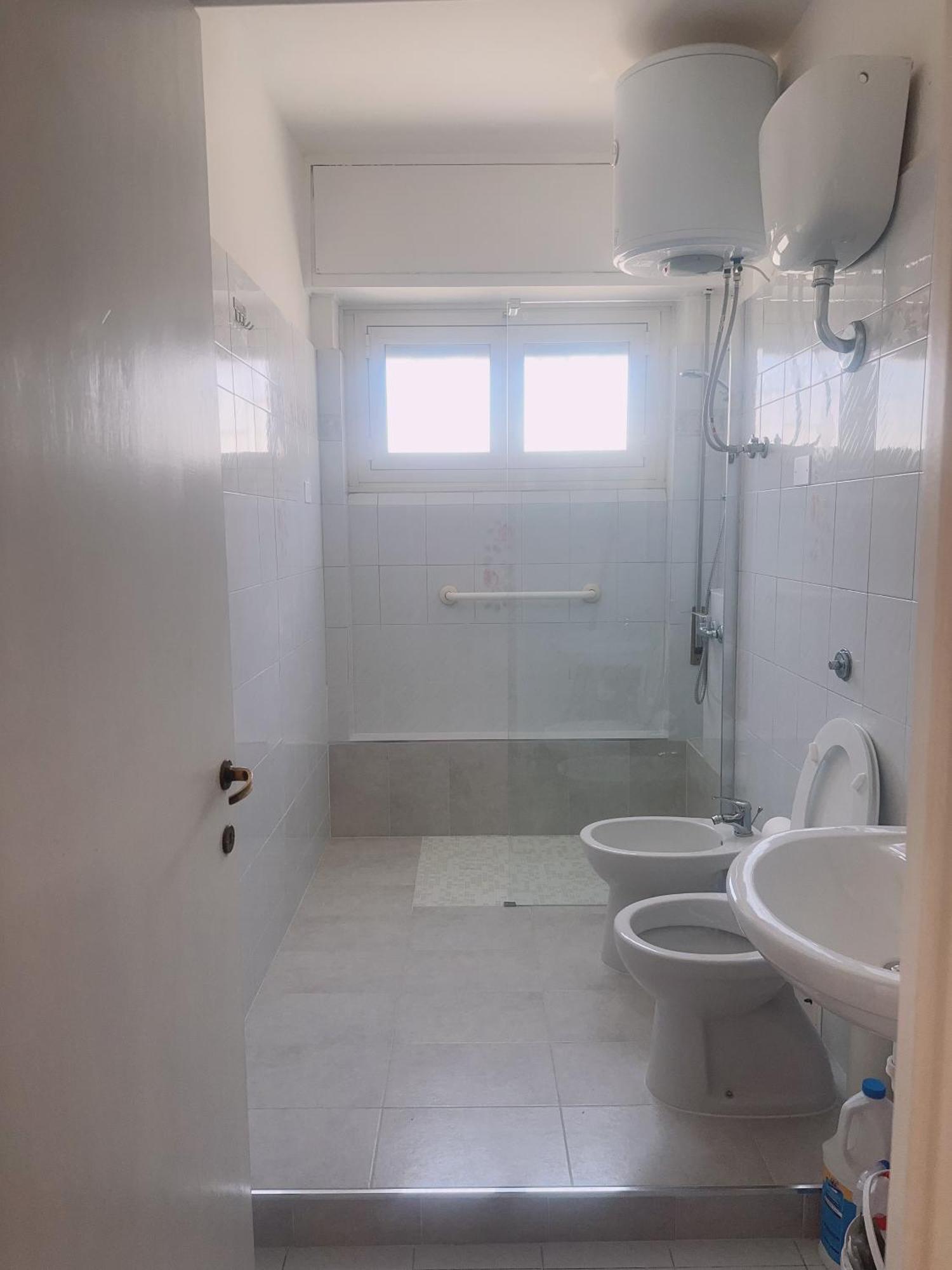 Lisa House Hostel Рим Екстериор снимка